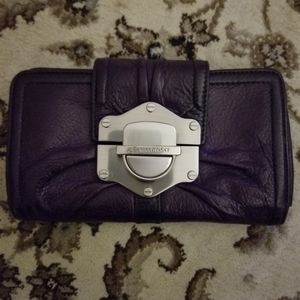 B Makowsky wallet